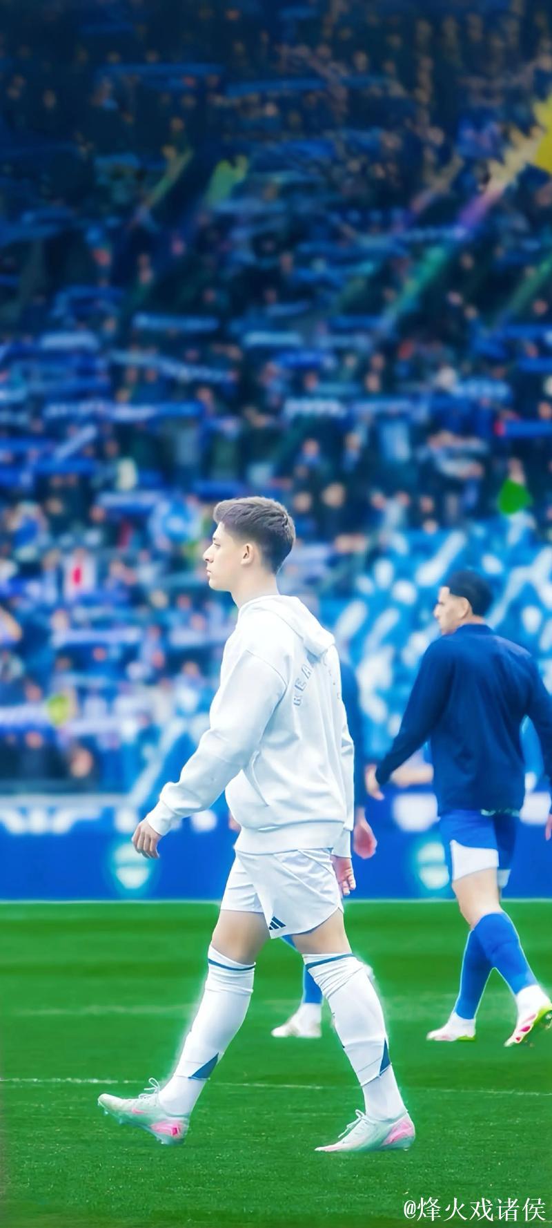 西甲最新积分战报 姆巴佩破门 皇马绝杀止颓势 差巴萨4分暂居第2