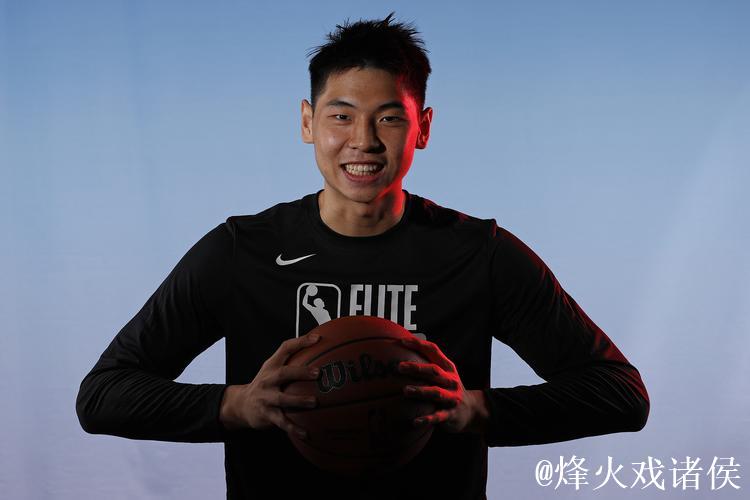 崔永熙谈篮网角色：配合老大传球，处理好球权