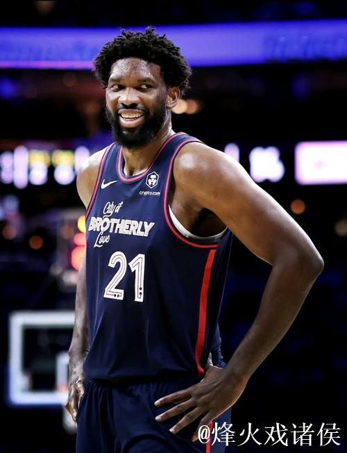 恩比德与76人达成3年1.93亿提前续约,总合同金额突破3亿 恩比德与76人达成3年1.93亿提前续约,总合同金额突破3亿